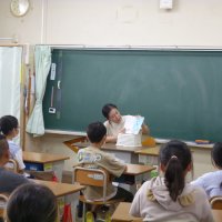 朝の読み聞かせ（４年生）